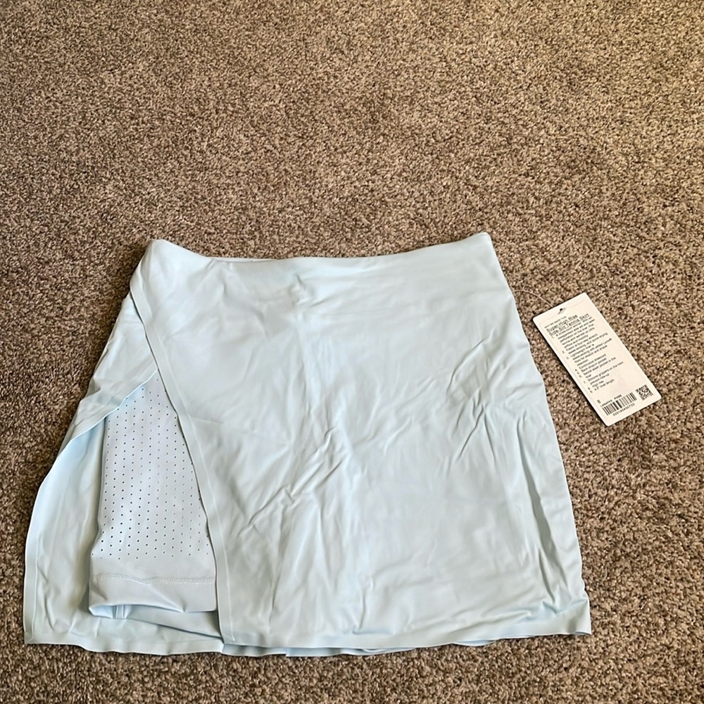 Lululemon super high rise side slit tennis skirt size 8 powder blue